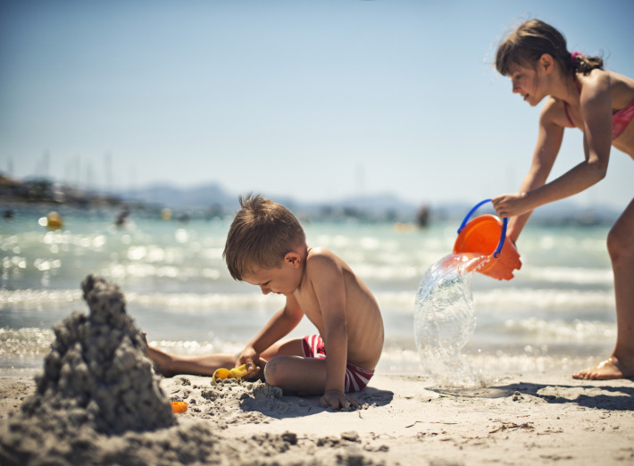 FAMILY LAW: WHERE WILL THE KIDS SPEND THEIR HOLIDAYS?